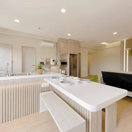 Queensland Suites At Aru Suites, Kota Kinabalu Exterior photo