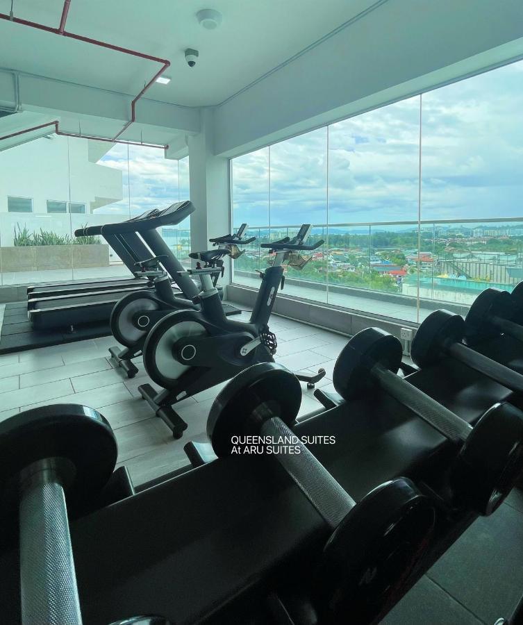 Apartment Queensland At Aru Suites, *