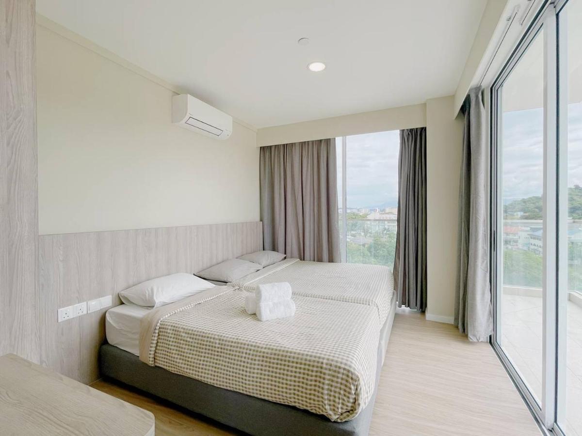 Queensland At Aru Suites, * Kota Kinabalu